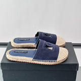 Espadrilhe DG com logo gravado azul camurça