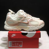 Nike V5 RNR rosa pastel