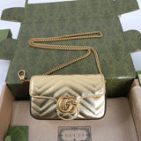 Bolsa Gucci GG Marmont Couro Dourado Super Mini/Média/Grande