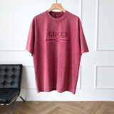 Camiseta Gucci com Placa de Logo Bordô