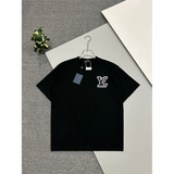 Camiseta de Algodão Louis Vuitton Logo LV Bordado Preta