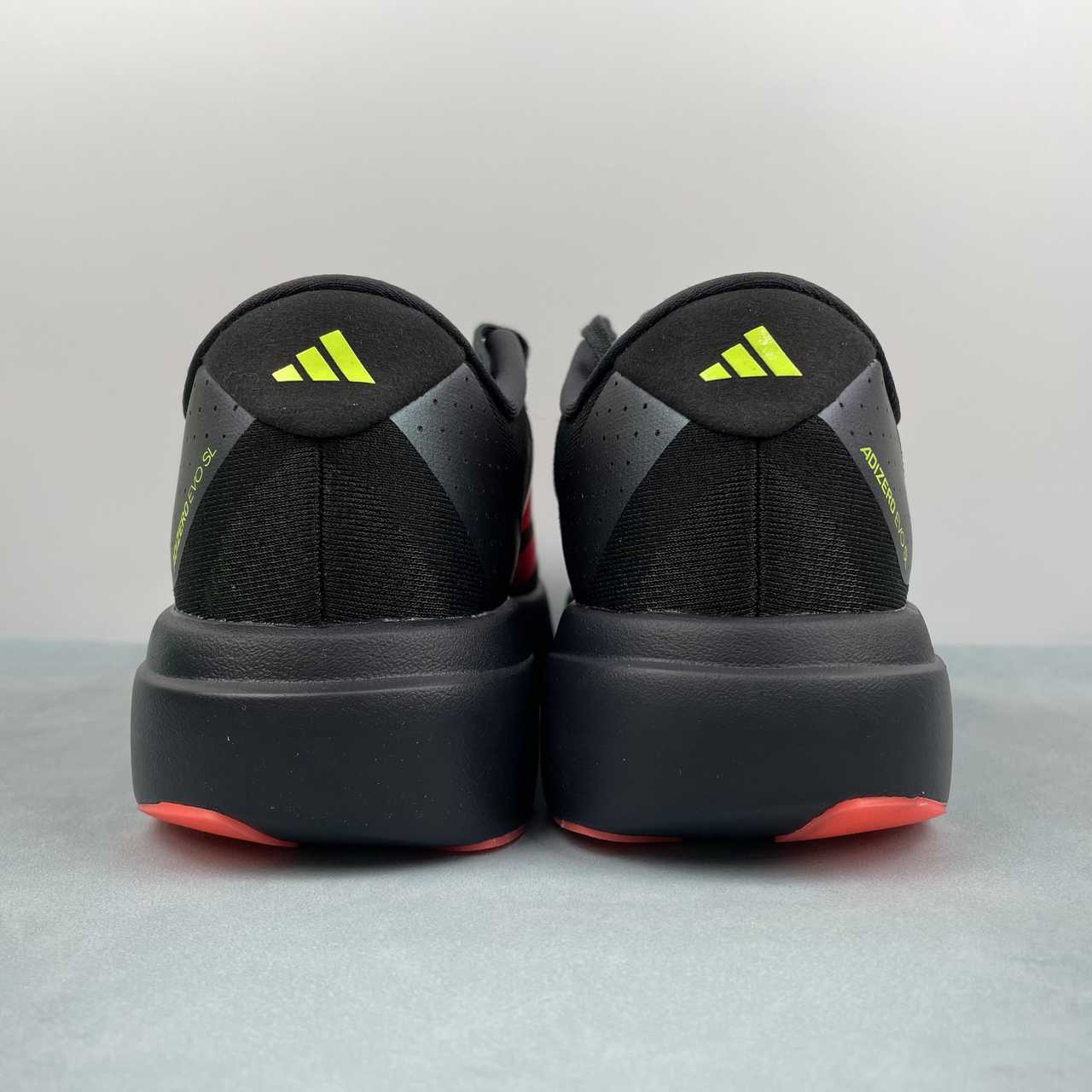 Adizero Evo SL preto/vermelho