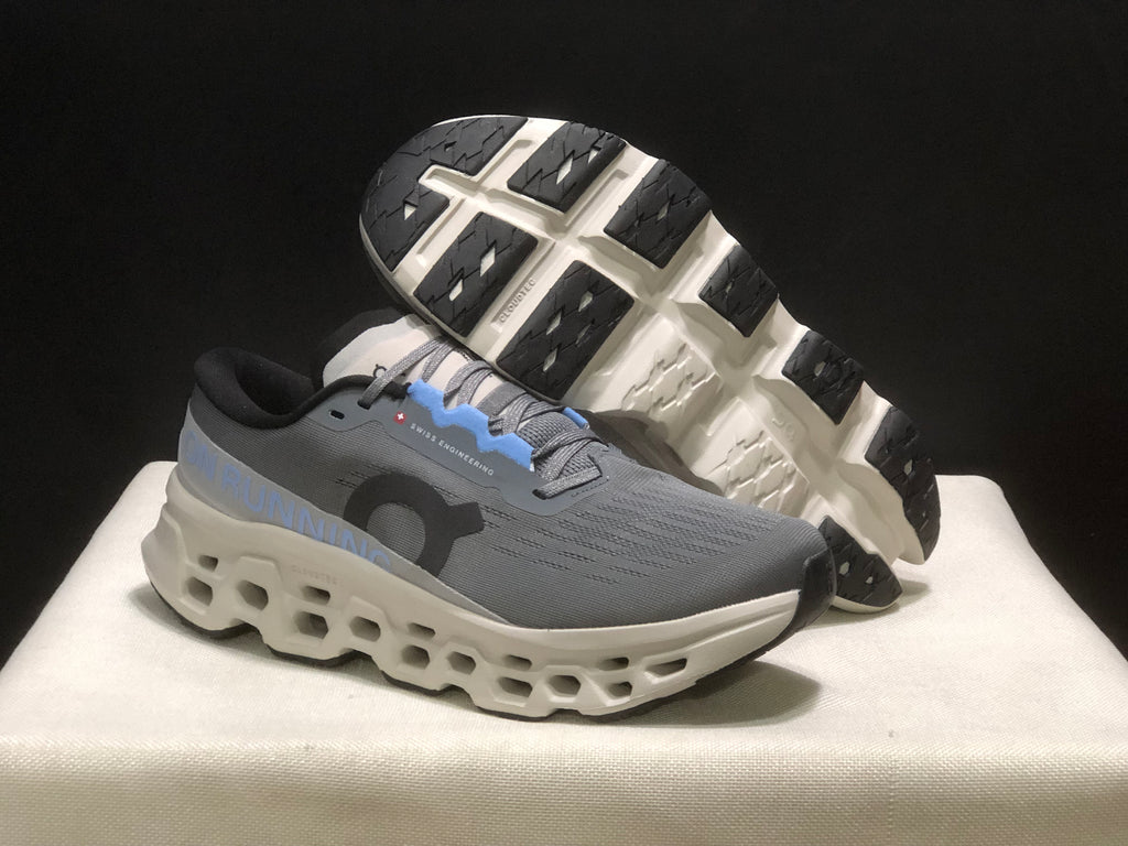 Tênis On Running Cloudmonster 3 cinza