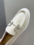 C. Louboutin Mocassim Chambeliboat Bege