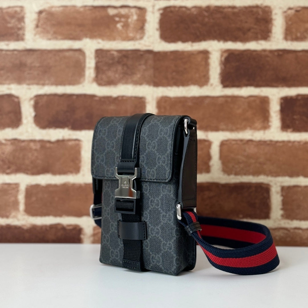 Bag Gucci Carteiro GG Mini Preto 11x18x4CM