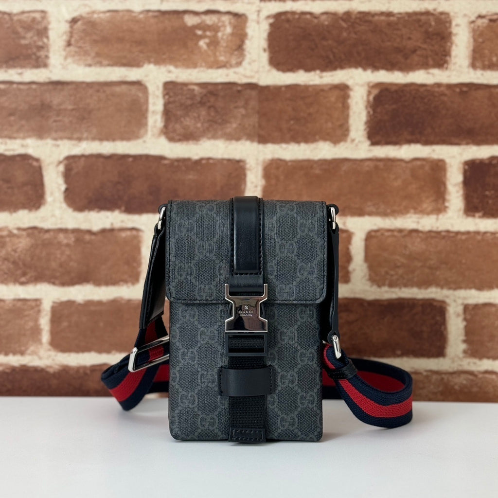 Bag Gucci Carteiro GG Mini Preto 11x18x4CM
