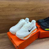 Nike Vomero premium branco/laranja