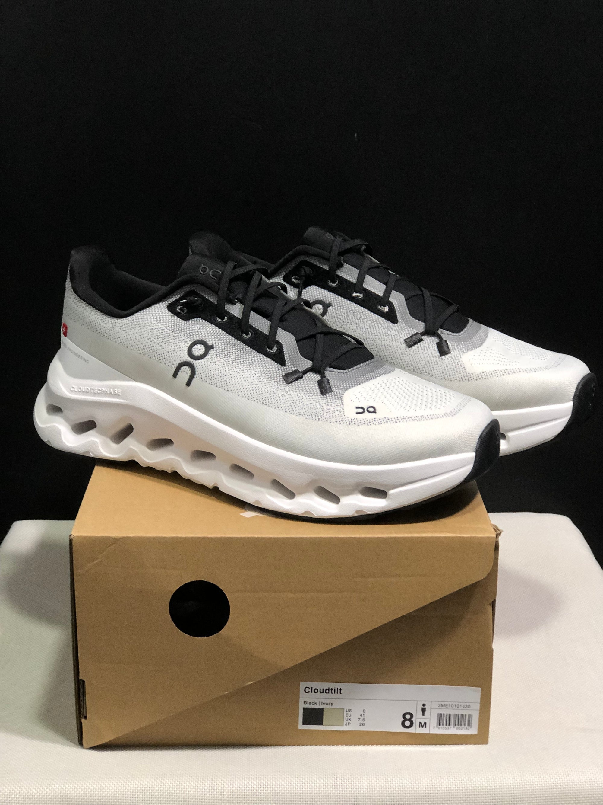 Tênis On Cloudtilt Branco/Preto