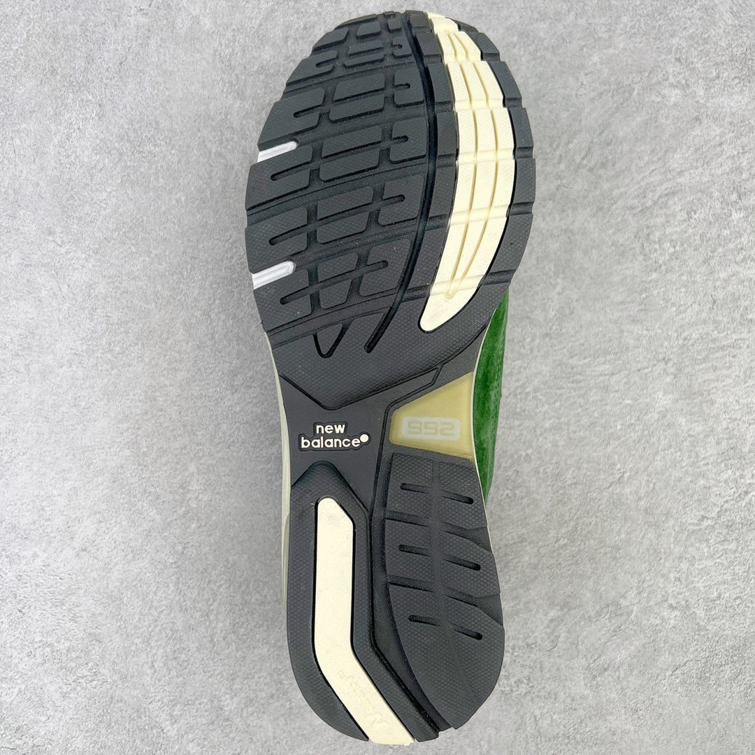 NEW BALANCE 992 x  jjjjound green