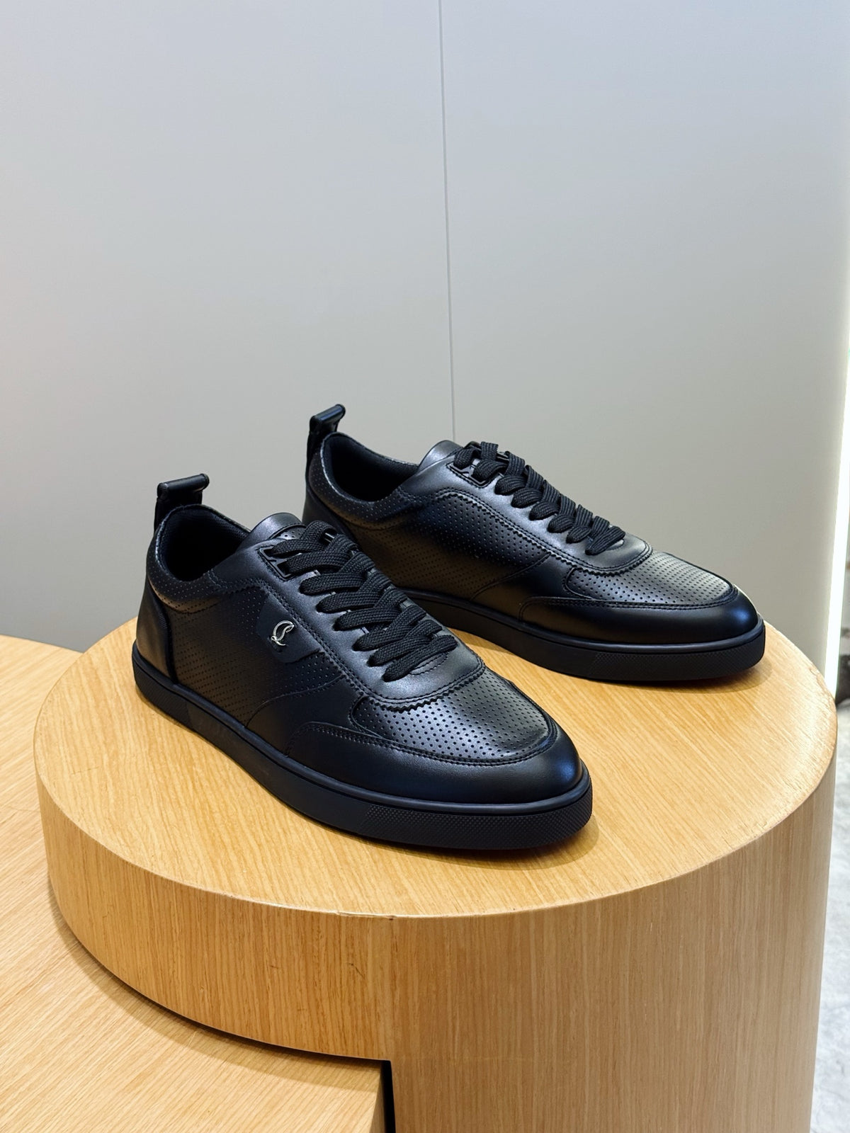 C. Louboutin Tênis Tutti Rui preto