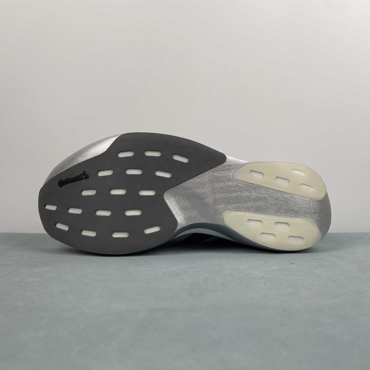 Adizero Evo SL prata