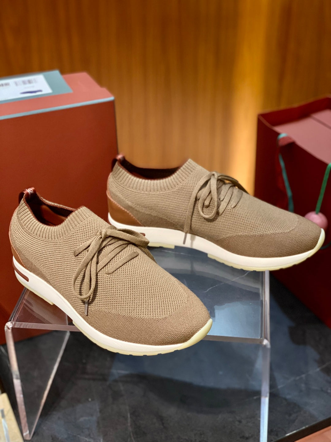 Loro Piana 360 Flexy Walk Bege