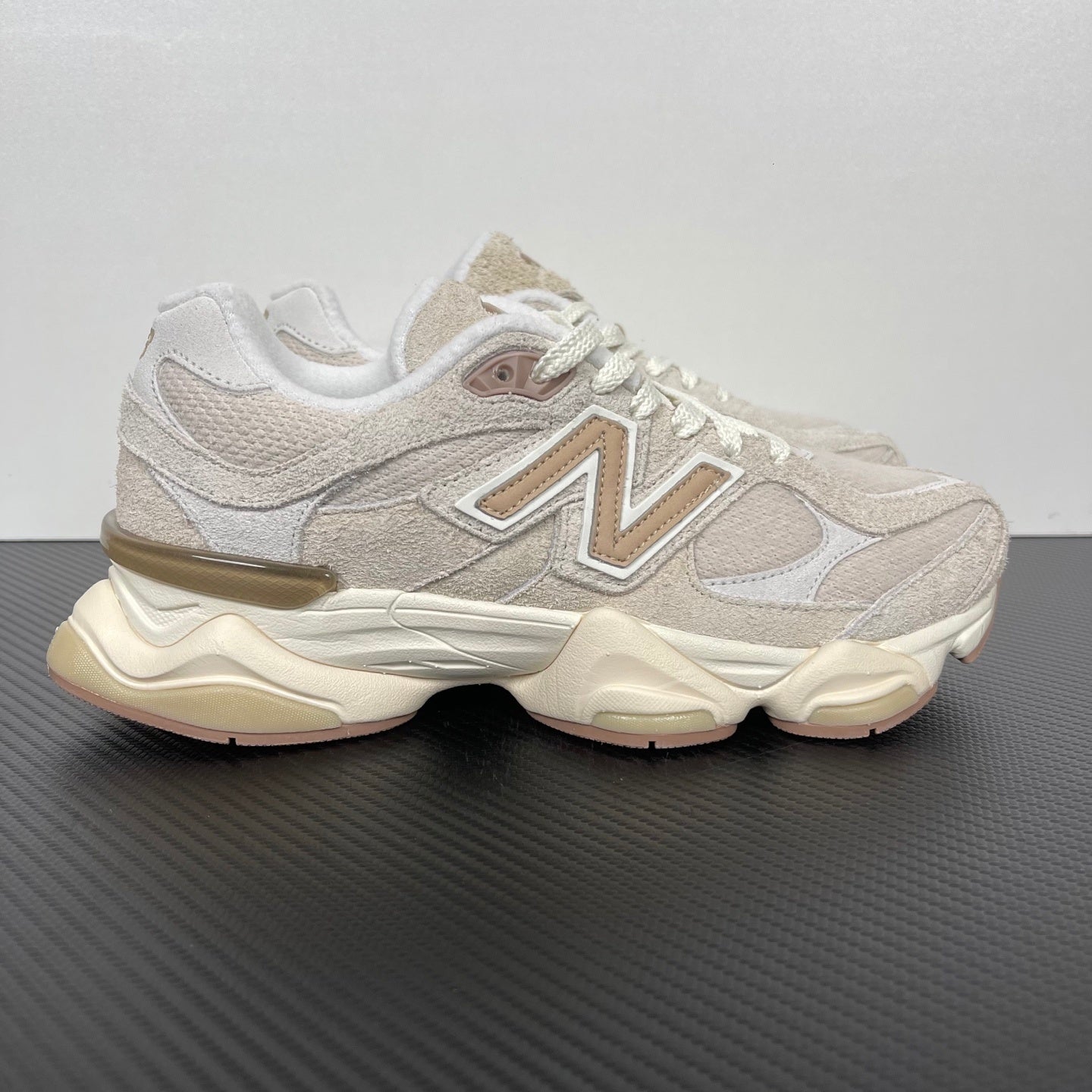 NEW BALANCE 9060 bege/marrom