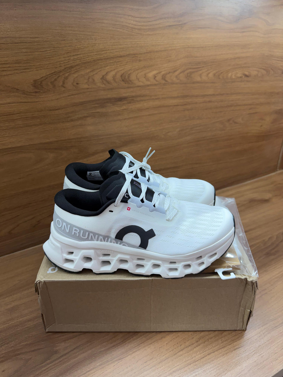 Tênis ON Running Cloudmonster Branco