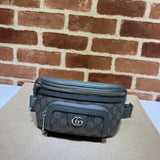 Pochete Gucci GG Embossed Supreme Cinza 28x15x3.5cm