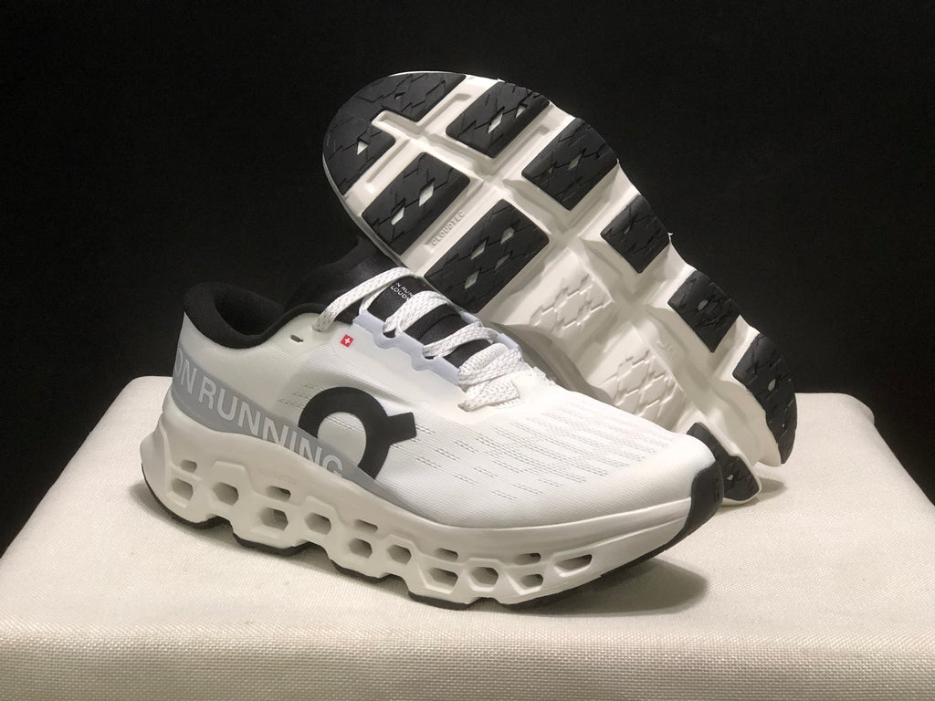 Tênis On Running Cloudmonster 3 Branco/preto