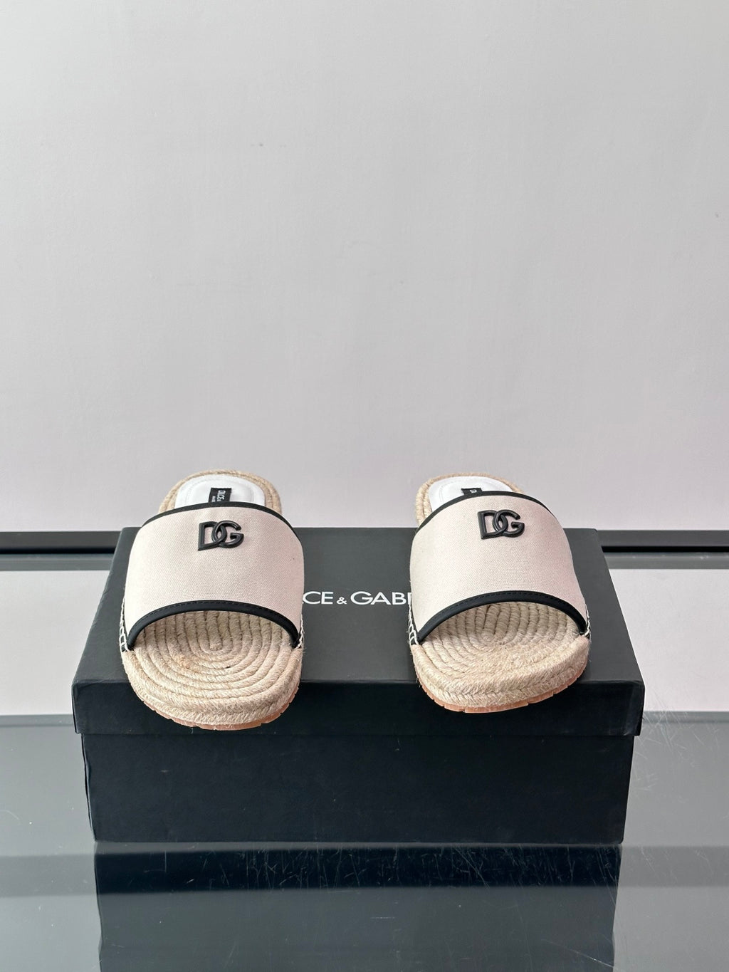 Espadrilhe DG com logo gravado off white