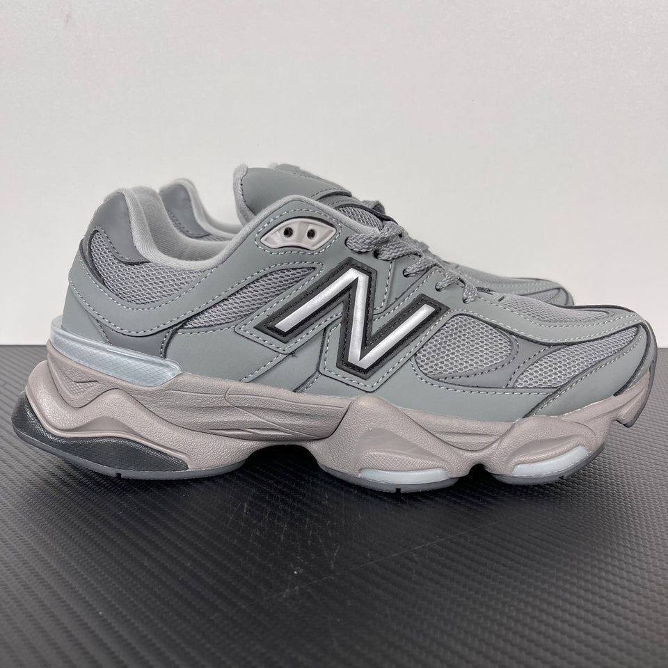 NEW BALANCE 9060 cinza/marrom
