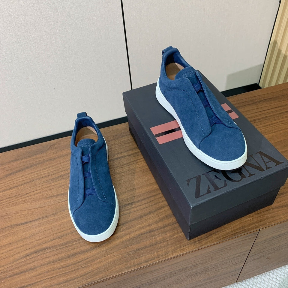 Zegna Triple Stitch em Camurça Azul