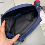 Balenciaga Wheel Logo Embroidered em Nylon Azul 23x5x20cm