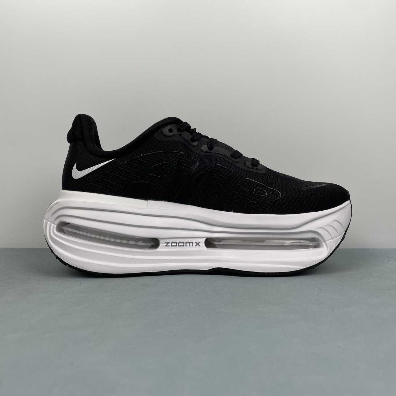 Vomero Premium Branco/Preto