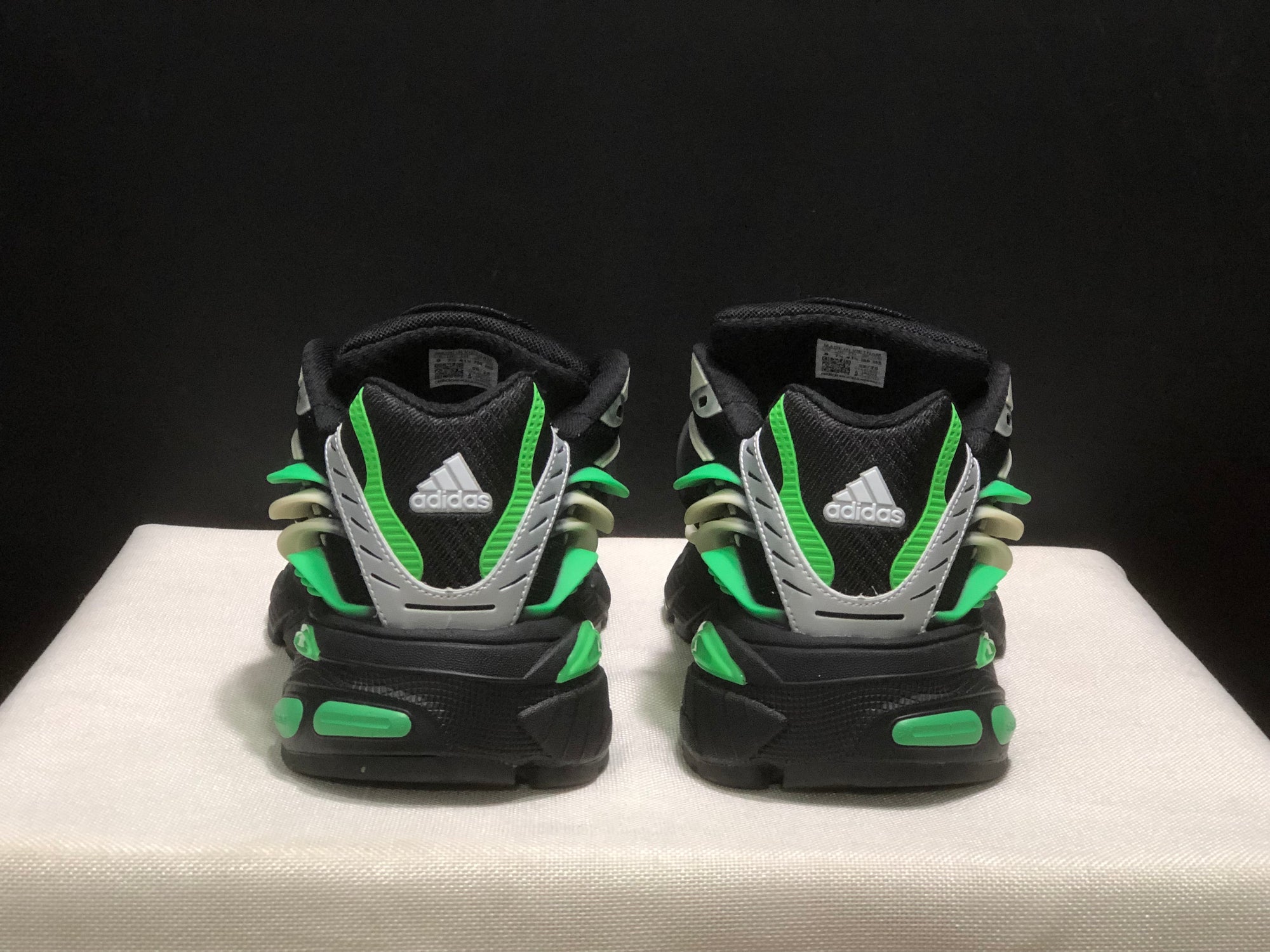 Adidas Adistar Jellyfish x Pharrell Williams Preto/Verde