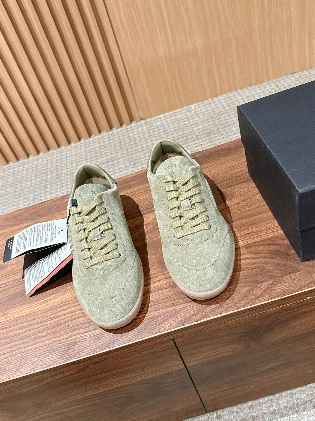 Zegna 232 Camurça verde