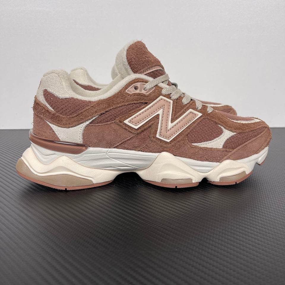 NEW BALANCE 9060 marrom