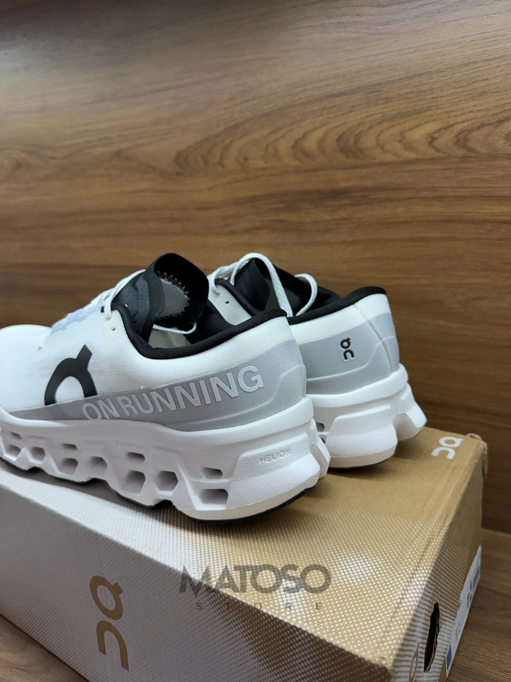 Tênis ON Running Cloudmonster 3 Branco pronta entrega