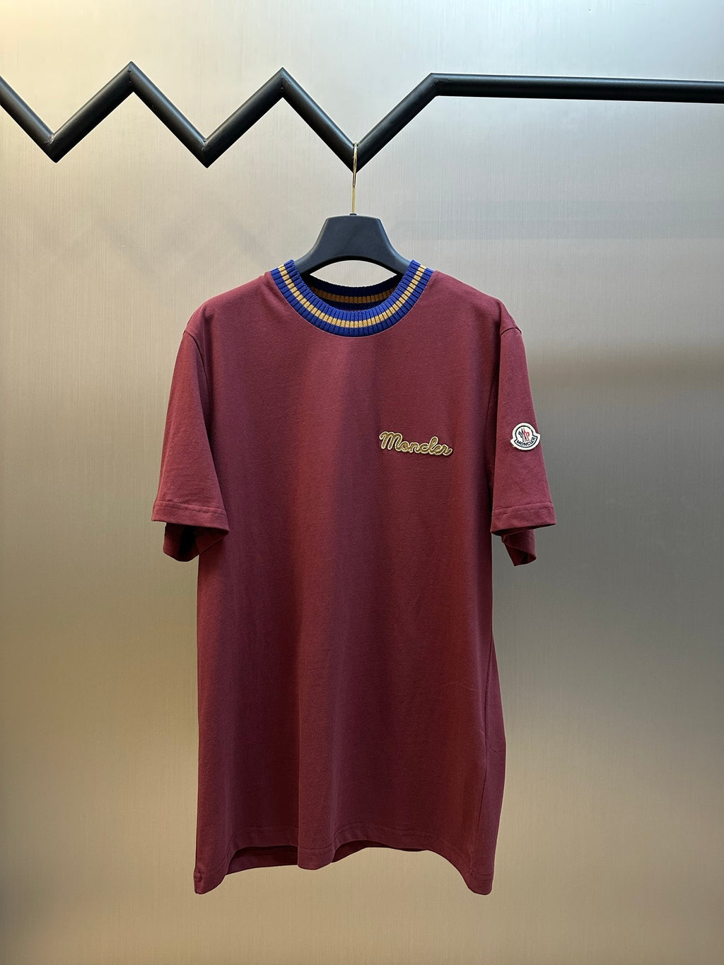 Camiseta Moncler de algodão com logotipo bordado Vermelho