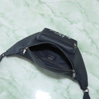 Pochete Dior x Hilton Nel 2024 39×17×11.5 cm