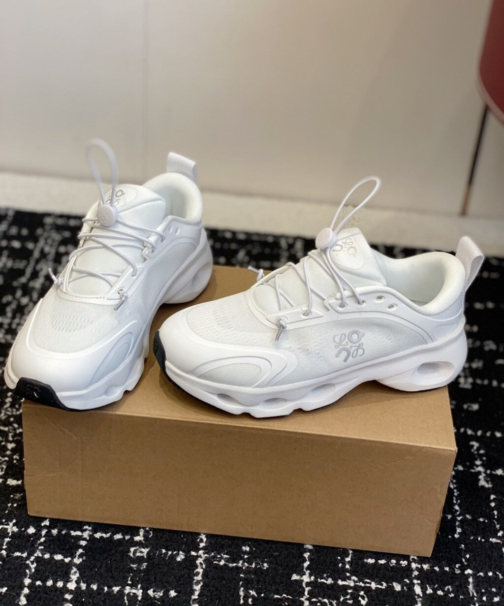 Tênis On Cloudsolo x LOEWE Branco
