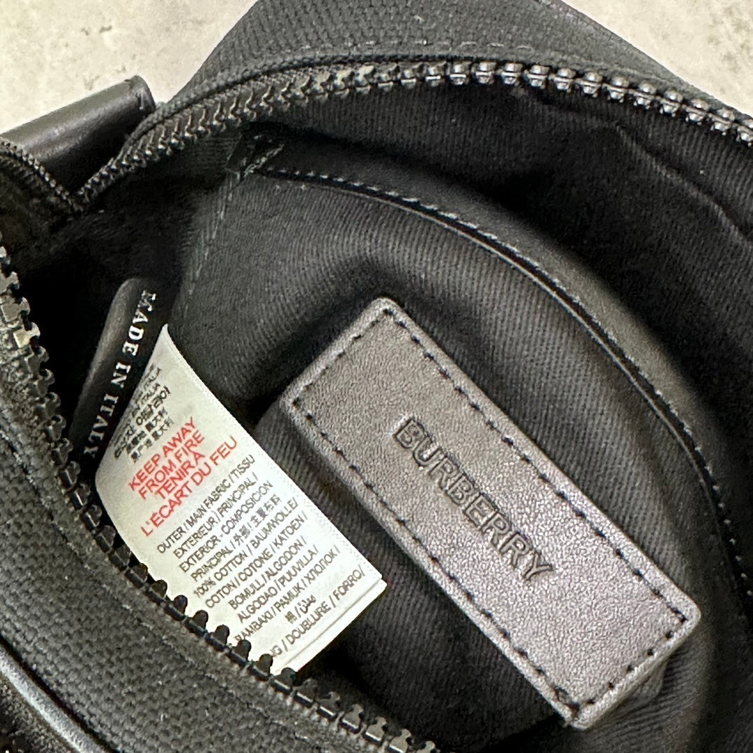 Bolsa Burberry carteiro Freddie com zíper 23×17×6CM