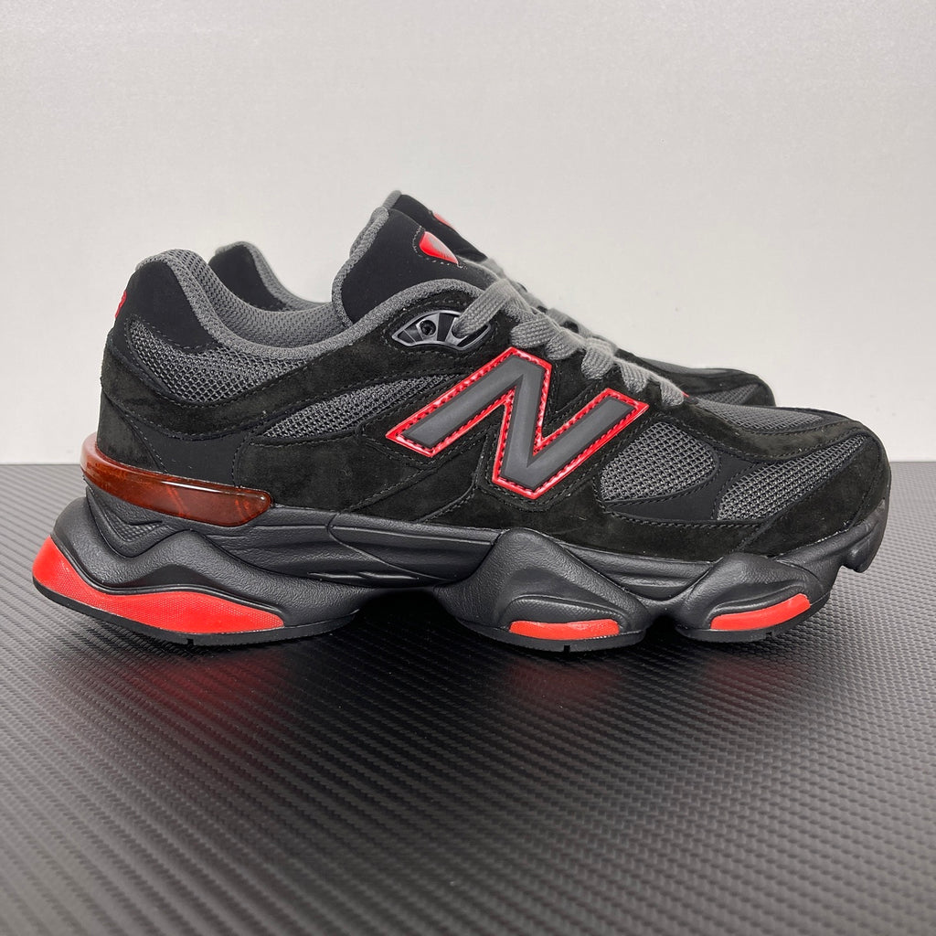 NEW BALANCE 9060 vermelho/preto