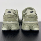 NEW BALANCE 9060 verde militar