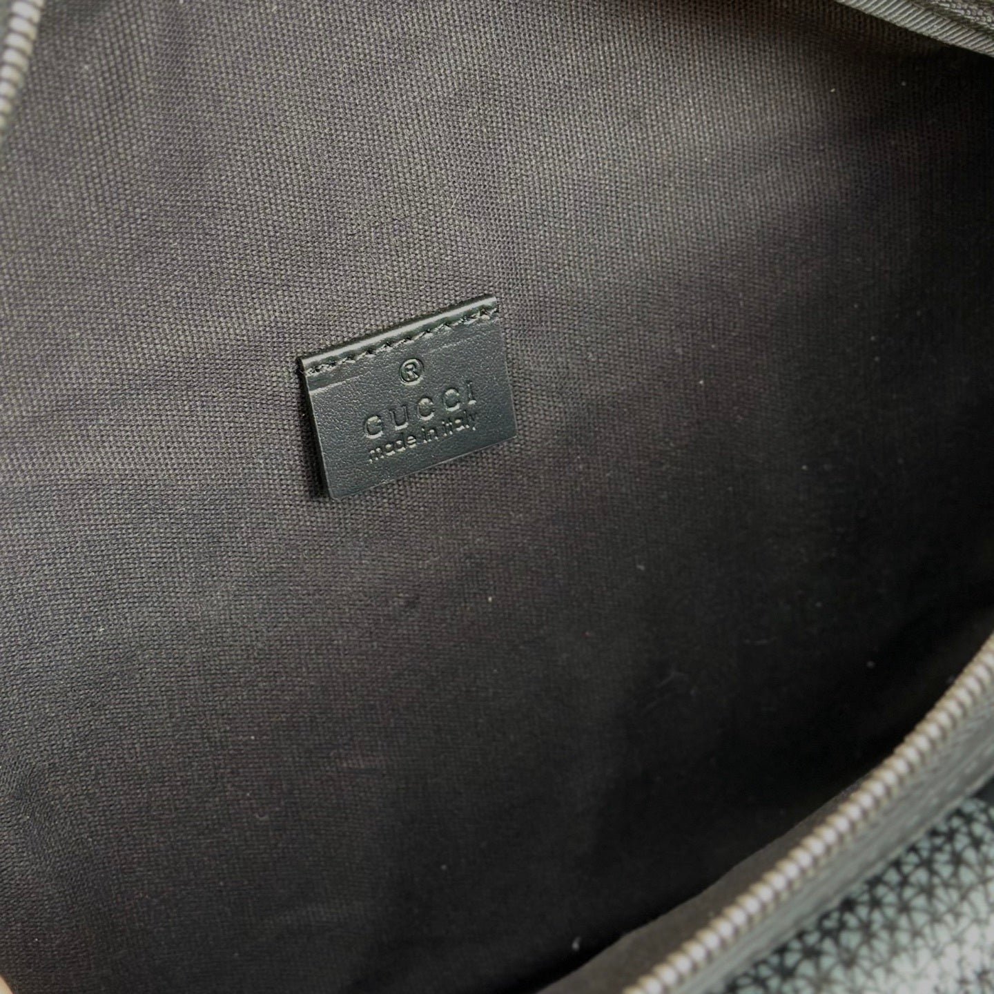 Bag Gucci GG Jumbo Pequena Cinza 28x18x8cm