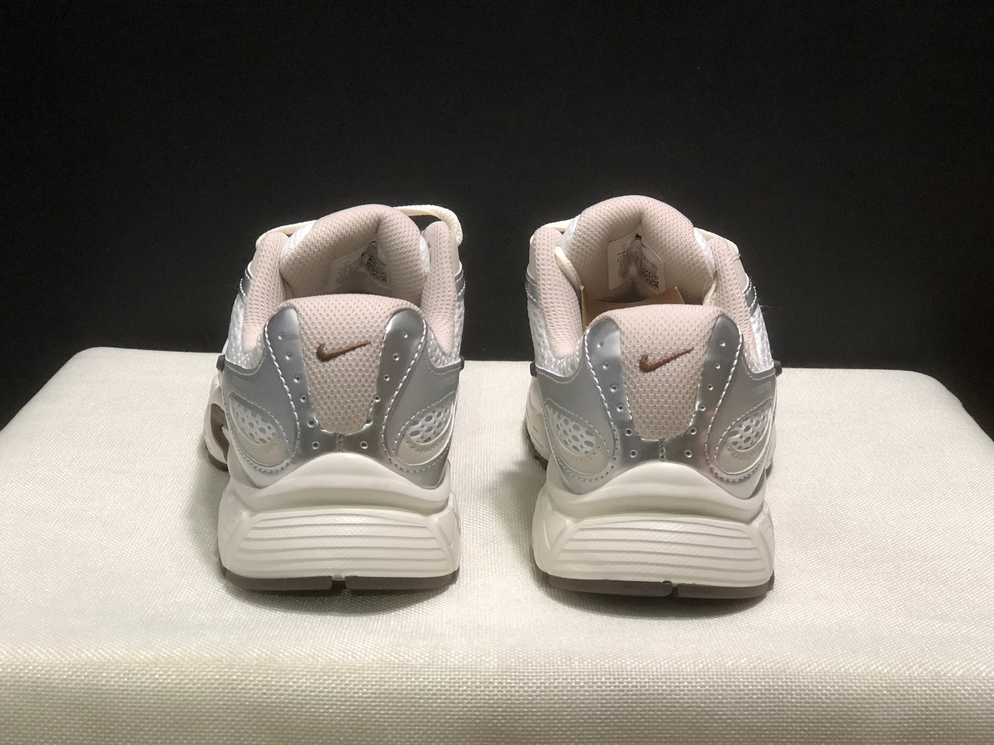 Nike V5 RNR prata