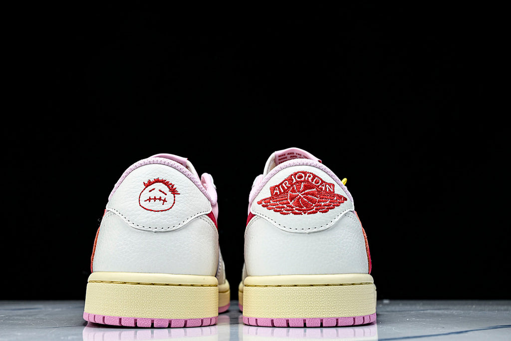 Nike Air Jordan 1 Retro Low OG SP Travis Scott Sail Tropical Pink