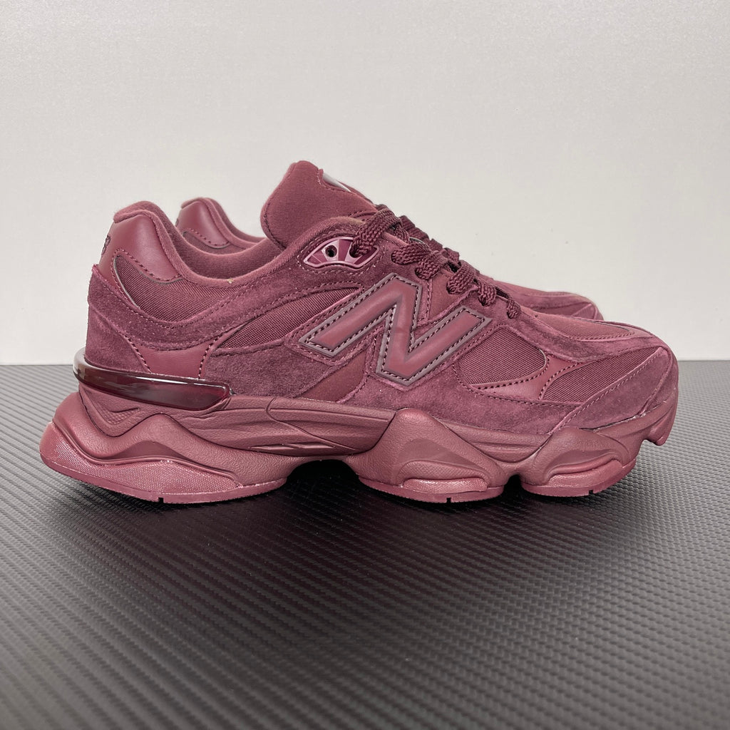 NEW BALANCE 9060 vermelho