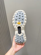 Tênis Moncler Trailgrip lite 3 branco/bege