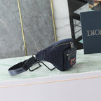 Pochete Dior x KAWS Rider 2.0 39x17x11.5cm
