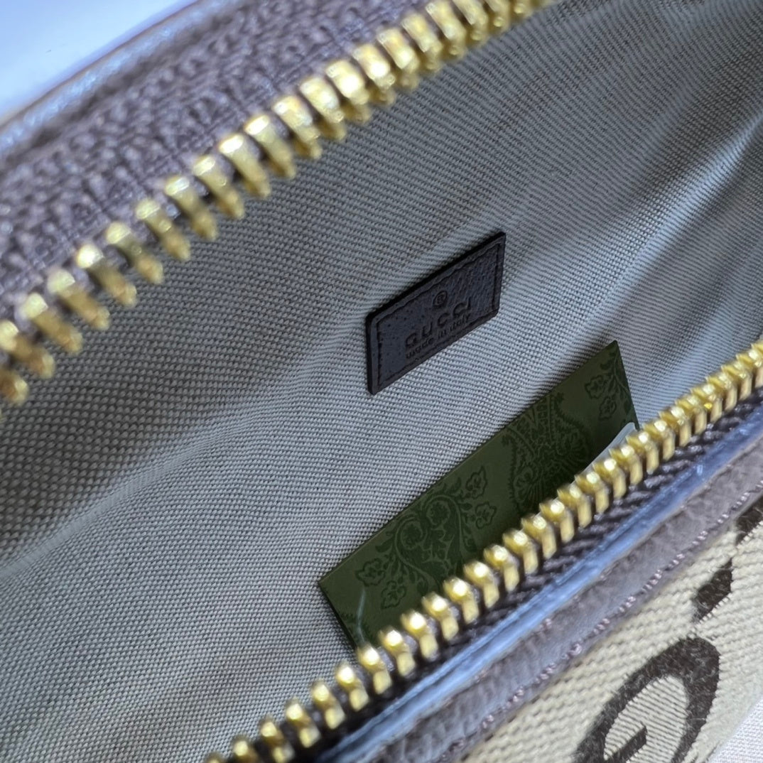 Pochete Gucci GG Jumbo Marrom 39X17X4cm