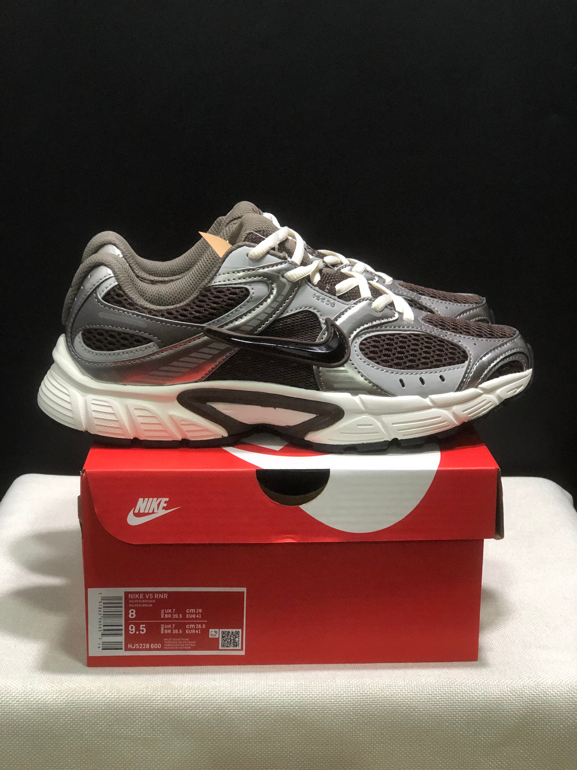 Nike V5 RNR marrom