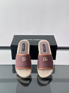 Espadrilhe DG com logo gravado marrom