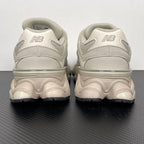 NEW BALANCE 9060 bege escuro
