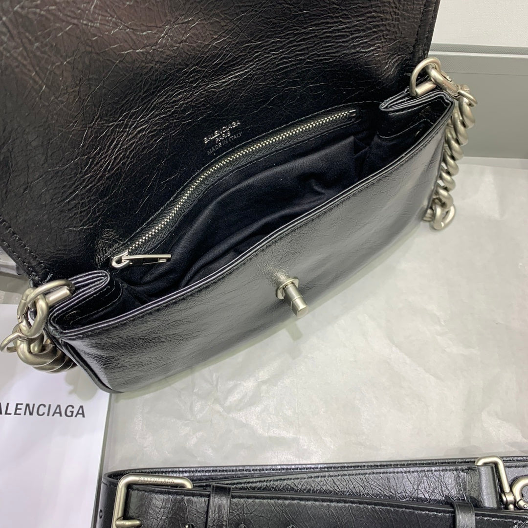 Bolsa Balenciaga BB Soft 23.5x14cm preta