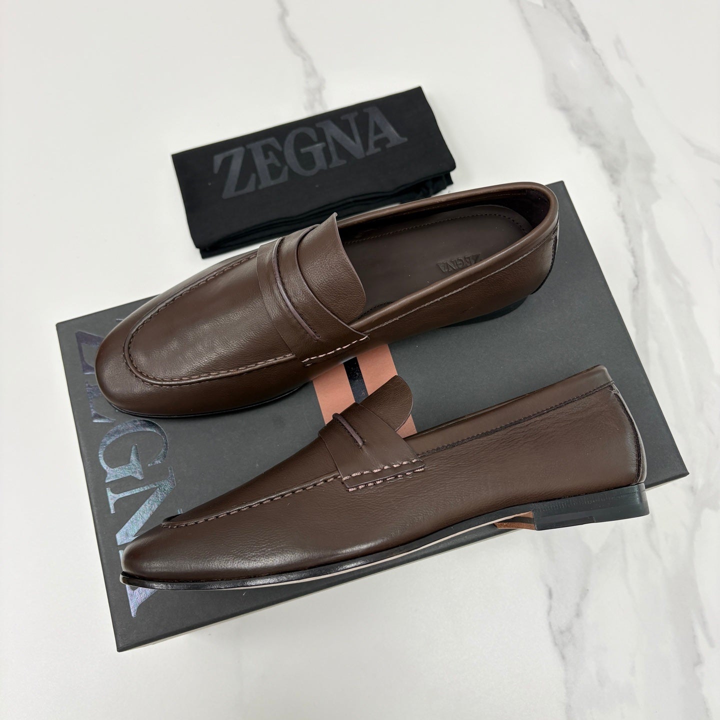 Mocassim Zegna Penny Loafer couro marrom
