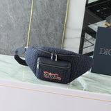 Pochete Dior x KAWS Rider 2.0 39x17x11.5cm