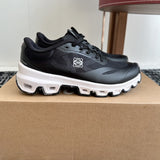 Tênis On Cloudventure 2.0 x LOEWE Preto/Branco