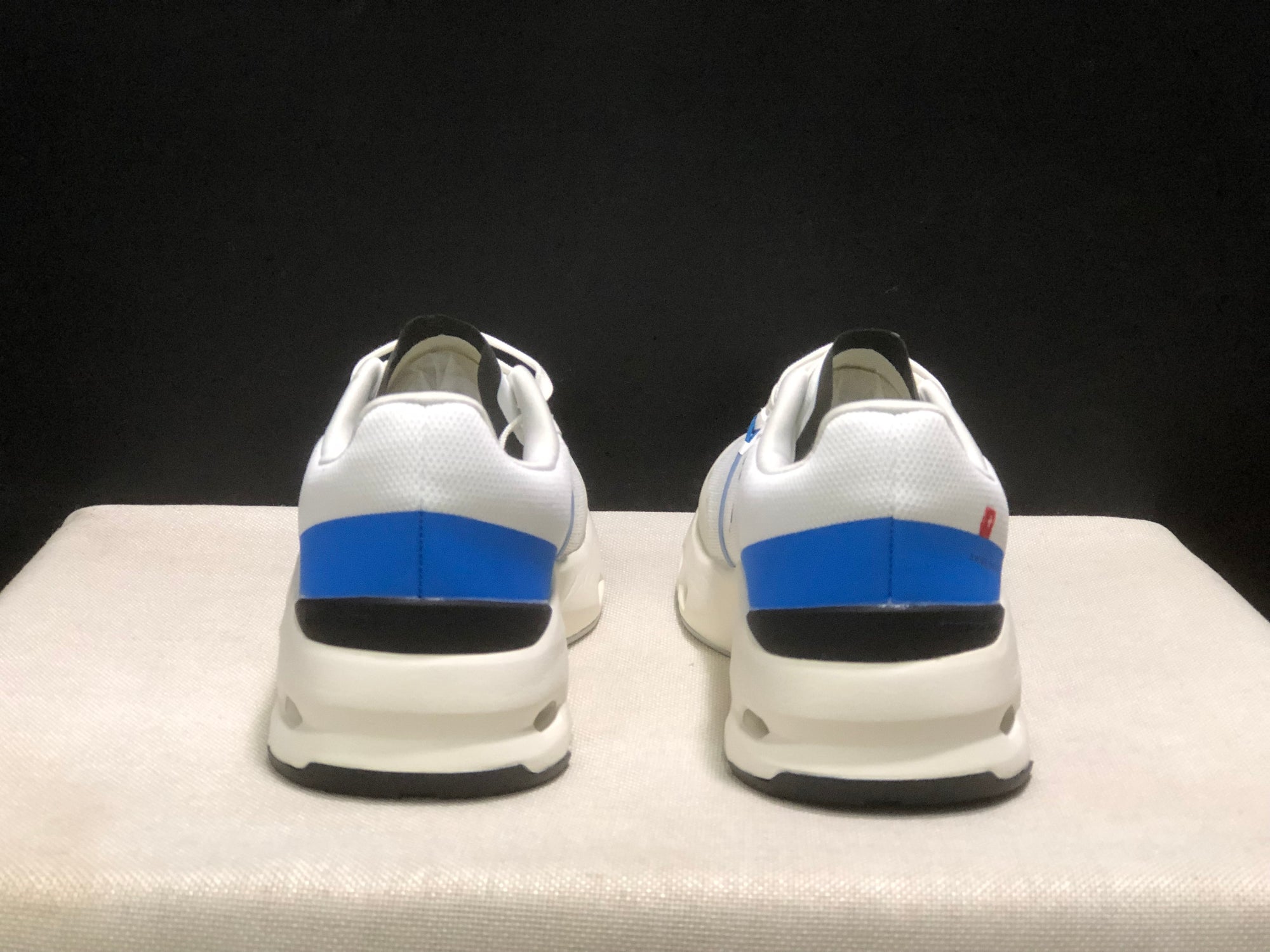 Tênis On Cloudpulse Branco/Azul